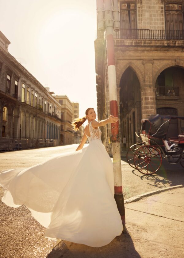 GBS Herve Paris wedding dress Lauren - Libre Collection